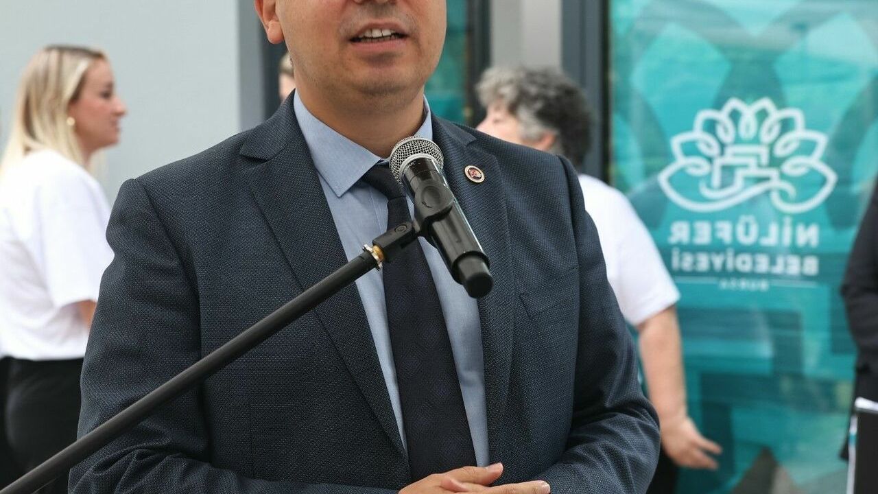 Olgun gençlerin el emeği eserleri yıl sonu sergisinde
