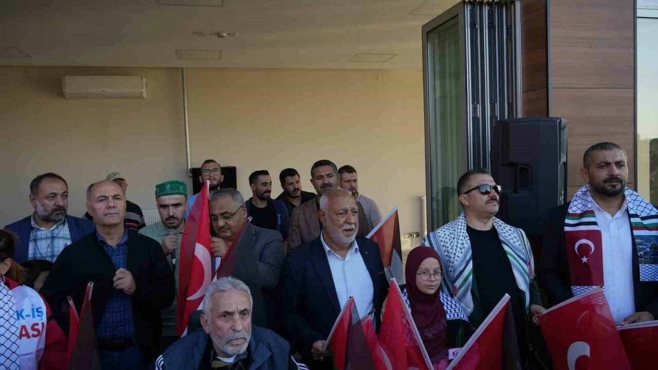 Iğdır’da Gazze’ye düstek yürüyüşü