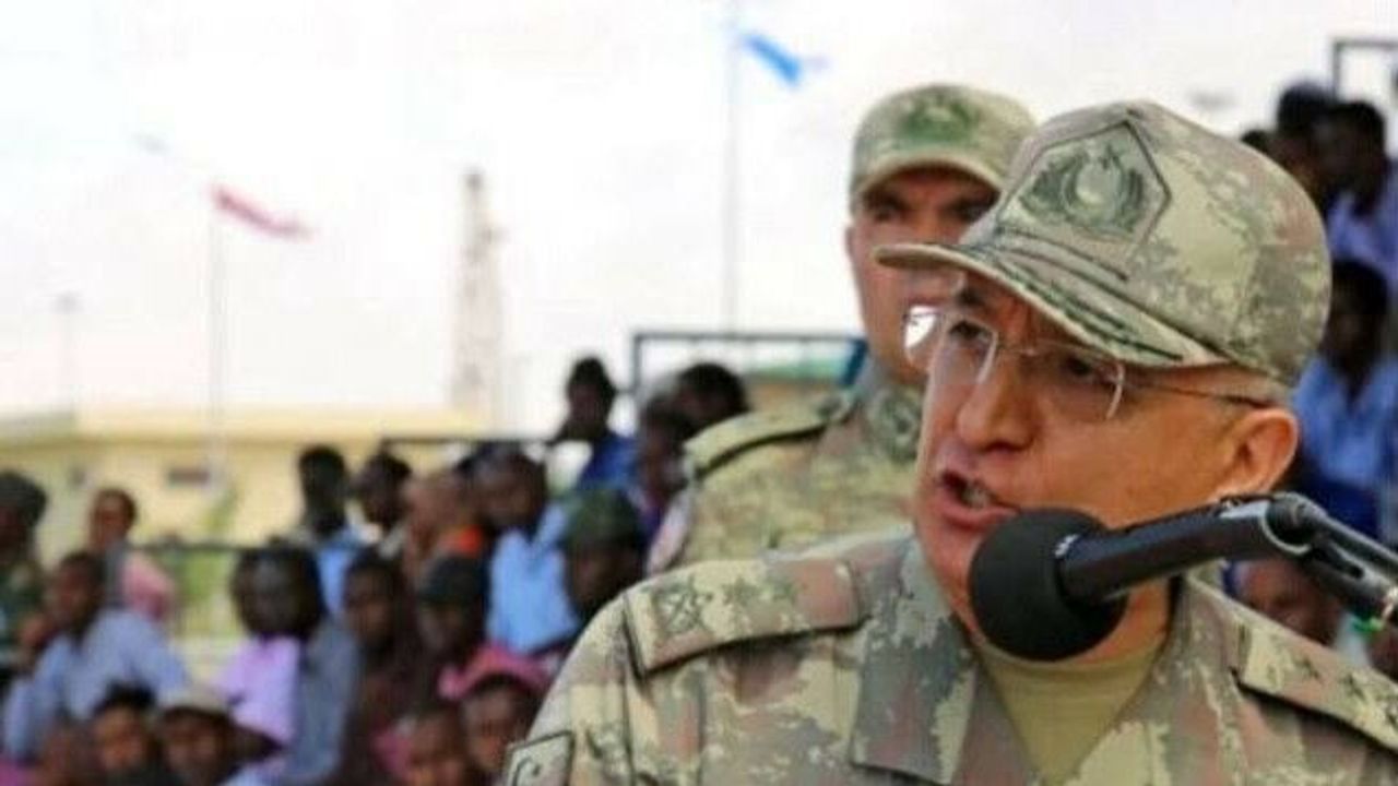 Ege Ordu Komutanı Orgeneral İrfan Özsert’in anne acısı