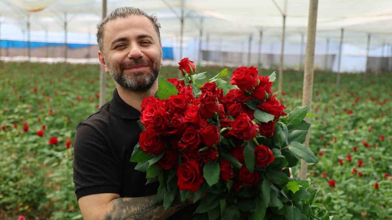 Anneler Günü öncesi gülde dikkat çeken fiyat marjı: Bahçede 5, çiçek sitelerinde 80-100 TL