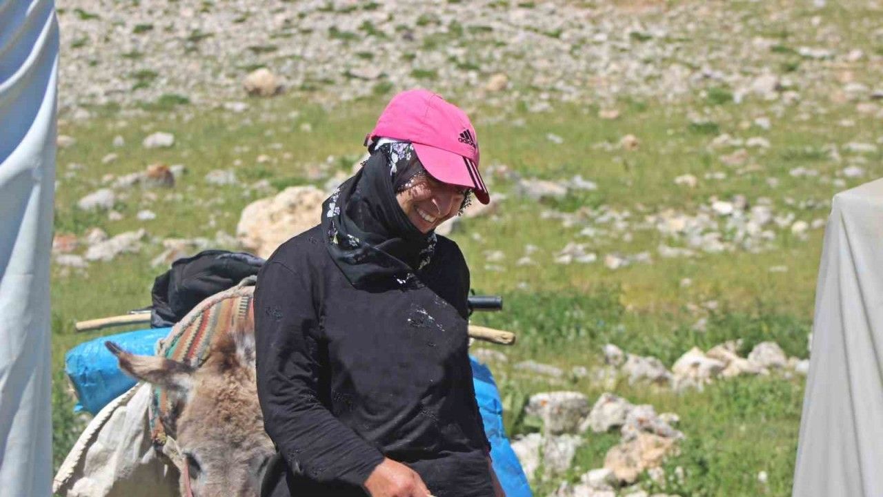 Erzincanlı göçerlerin yayla hayatı