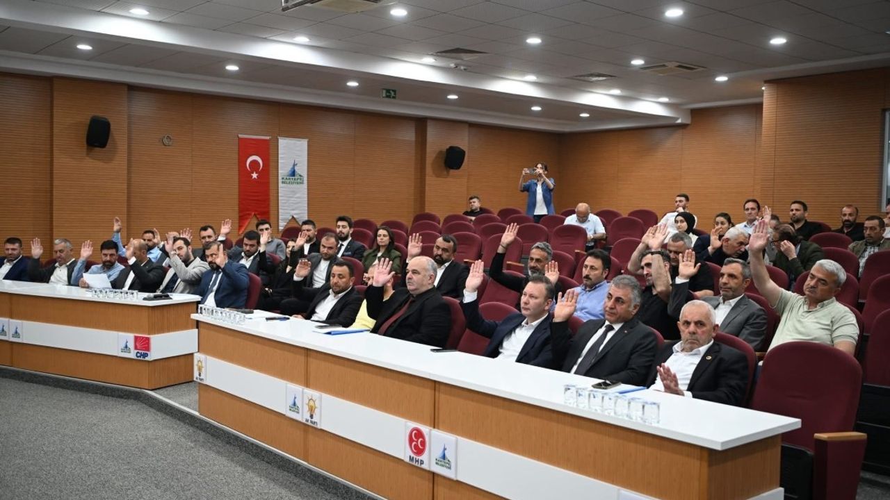 Kartepe’de 6 gündem maddesi görüşüldü