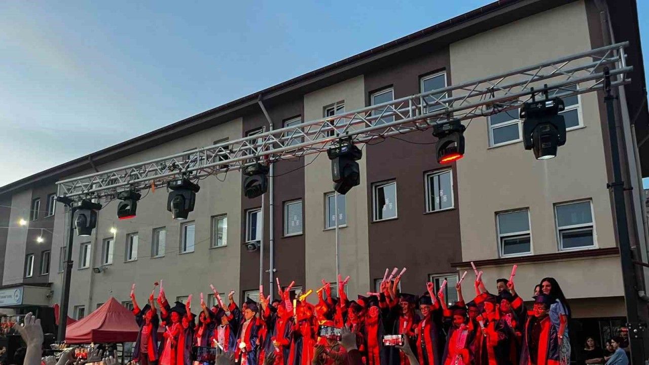 Şehit Murat Saraç İlkokulu’nda Bahar Şenliği