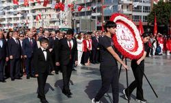 Antalya’da 23 Nisan Ulusal Egemenlik ve Çocuk Bayramı kutlamaları