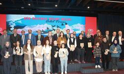 Bir Bilenle Bilge Nesil Kompozisyon Yarışması’nın kazananlarına ödül
