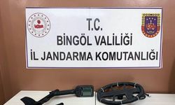 Dedektör ile define ararken yakalandı