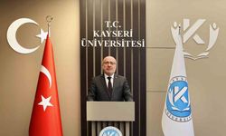 Rektör Karamustafa: "Atatürk, 23 Nisan 1920’de milli egemenliğimizin güvencesi Türkiye Büyük Millet Meclisi’ni kurmakla kalmamış, bayram olarak çocuklara armağan etmiştir"