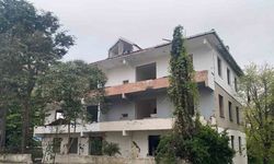 Sancaktepe’de park halindeki araçta bir kişi ölü bulundu
