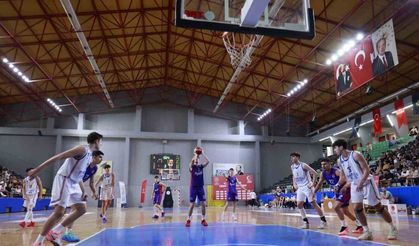 Basketbol U16 Türkiye Şampiyonası rüzgarı Denizli’de esti