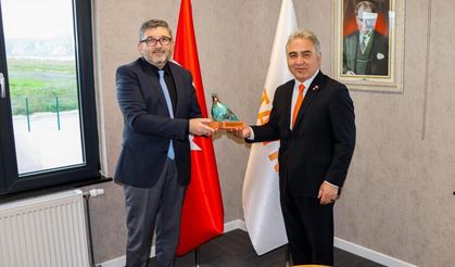 BŞEÜ sanayi işbirliği hakkında görüşme sağladı