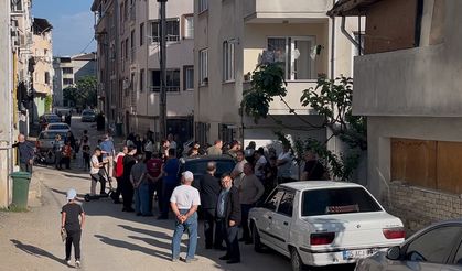 Bursa’da çöp atma kavgası: 1’i ağır 3 yaralı