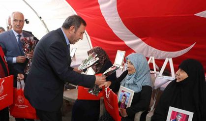 Diyarbakır Aile ve Sosyal Hizmetler İl Müdürlüğünden Diyarbakır annelerine ziyaret