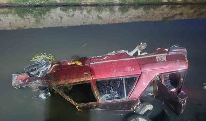 Edremit’te otomobil dereye uçtu, 1 kişi yaralandı