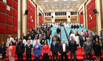Elazığ’da hemşireler ve ebeler günü kutlandı