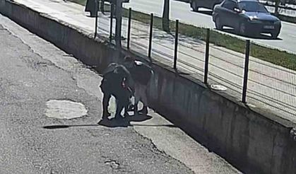 Jandarma personelinin ’heimlich’ manevrası, küçük çocuğu kurtardı