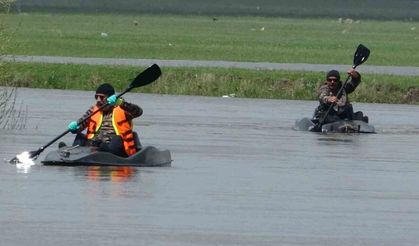 Kura Nehri’nde kano heyecanı