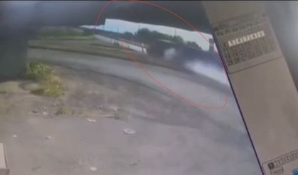 Lise öğrencisinin hayatını kaybettiği kaza güvenlik kamerasına yansıdı