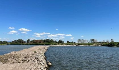 Meriç Nehri’ne deniz suyu karışmaması için set çekildi