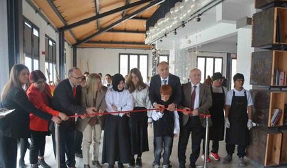 Sinop’ta "Özelim Çocuk Korosu ve Karma Sanat Sergisi"