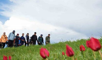 Vali Çakır, doğaseverlere eşlik ederek Korkut’un gizli kalmış güzelliklerini keşfetti