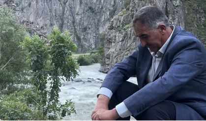 Yüksekova’da derede kaybolan genci arama çalışmalarına ara verildi