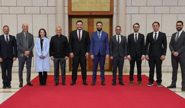 Suriye Devlet Başkanı Ahmed el-Şaraa, Silikon Vadisi'nden Gelen Suriyeli-Amerikalı Uzmanlarla Buluştu
