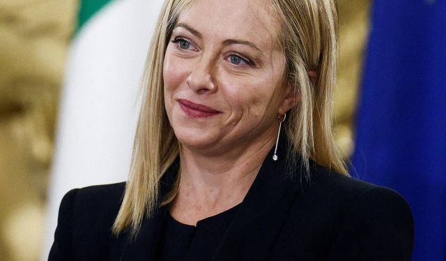 İtalya Başbakanı Giorgia Meloni, Placebo’nun Solistine Dava Açıyor