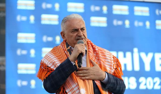 Binali Yıldırım: "Vatandaşlık Tanımı Yeni Anayasada Gözden Geçirilebilir"