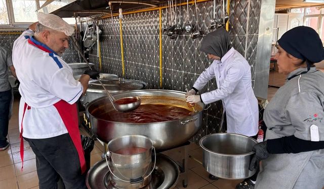 Adıyaman Belediyesi Ramazan ayında 50 bin kişiye iftar yemeği verecek