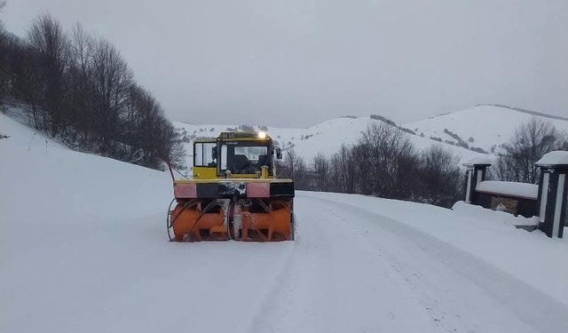 Amasya’da 94 köy yolu kardan ulaşıma kapandı