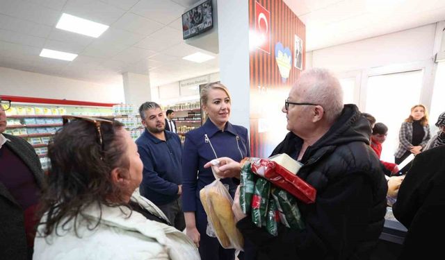 Başkan Doğan; "Başka yerde aramaya gerek yok, en ucuzunu Merkezefendi Halk Market satıyor"