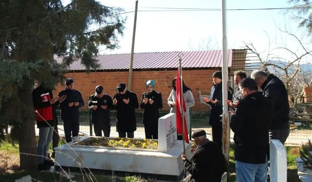 Çal’da şehit Ali Selçuk ve Mehmet Mezkit şehadetlerinin yıl dönümünde dualarla anıldı