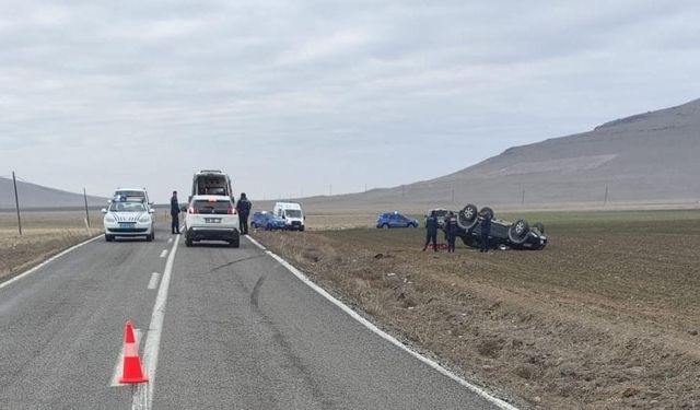 Kontrolden çıkan pikap takla attı: 3 yaralı