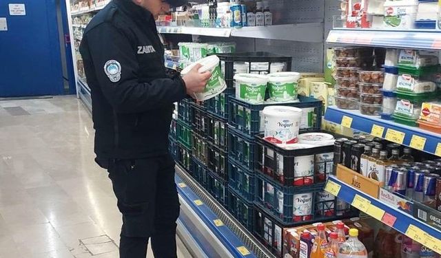 Kulu’da marketlerde zabıta denetimleri sürüyor