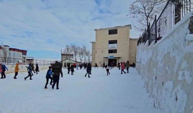 Siirt’te taşımalı eğitime kar tatili