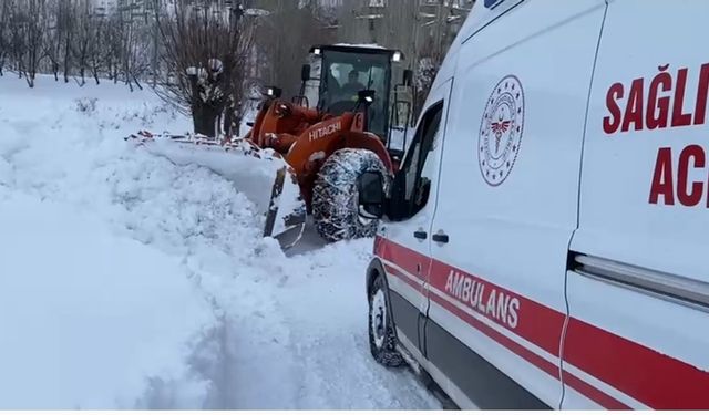 Van’da Sağlık Ekipleri Hasta İçin Seferber Oldu