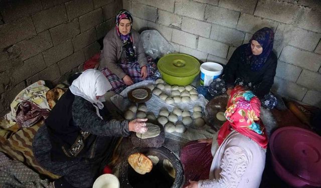 Van’da Ramazan ayının vazgeçilmez geleneği: Cevizli çörekler