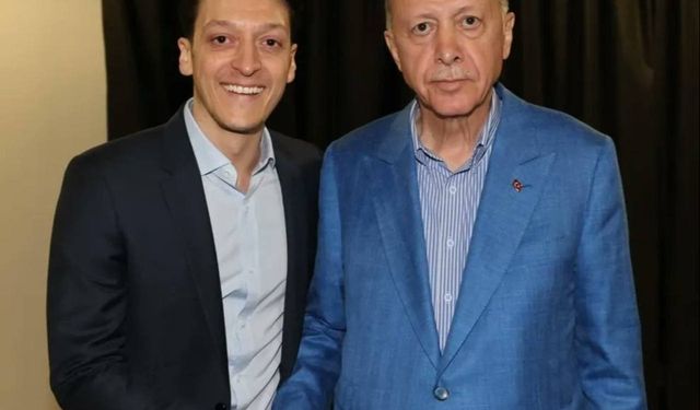Mesut Özil, AK Parti MKYK Üyesi Oldu!