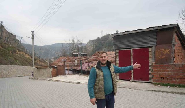 5 yıldır doğalgaz mücadelesi veren vatandaşlar isyan etti:  ’Ay Lav Yu filmindeki gibi sanki biz yokuz’