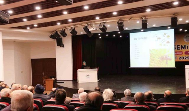 Akçaabat’ta arıcılık semineri düzenlendi