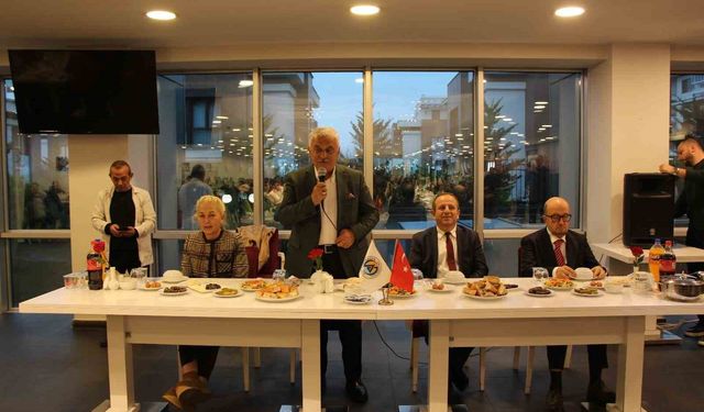 Avrasya Üniversitesi öğrencileri iftar programında buluştu