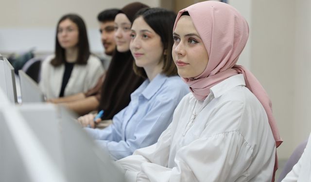 BARÜ başarılı performansıyla 5 yılda 487 basamak yükseldi