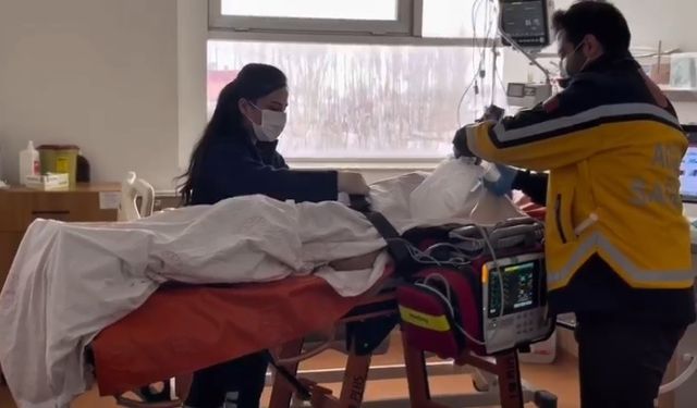 Bitlis’te hava ambulansı 90 yaşındaki hasta için havalandı