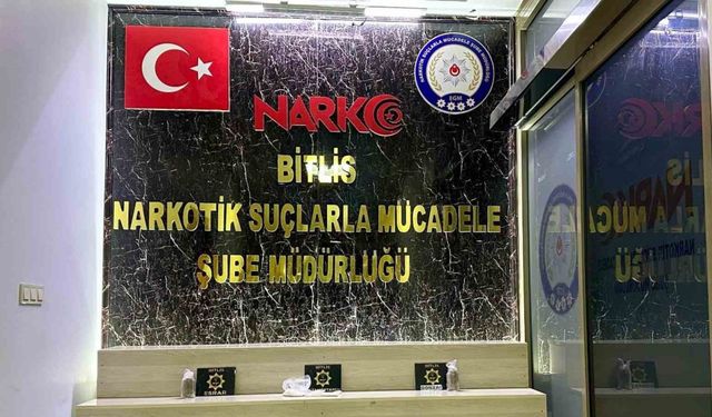 Bitlis’te uyuşturucu satıcılarına şafak operasyonu
