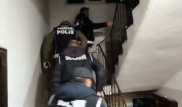 Bolu’da 16 kaçak göçmen yakalandı