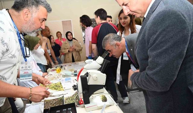 ÇAKÜ’den büyük başarı: Doğa bilimlerinde Türkiye 1’incisi