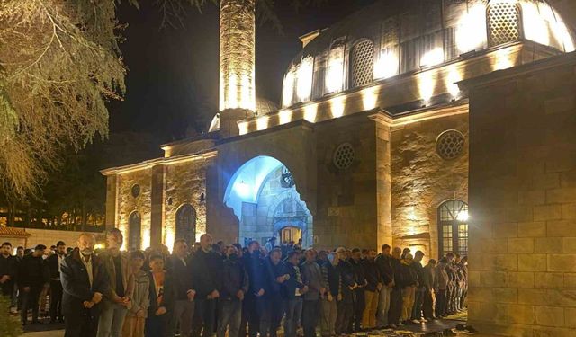 Çankırı’da 467 yıllık Sultan Süleyman Camii Kadir Gecesi’nde doldu taştı