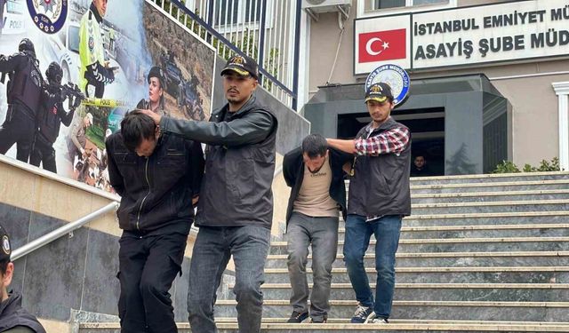 Esenyurt’ta ilginç soygun: Polis olduklarını söyleyerek 1,7 milyon liralık top kumaşı gasp ettiler