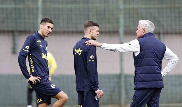 Fenerbahçe, Samsunspor maçı hazırlıklarını tamamladı