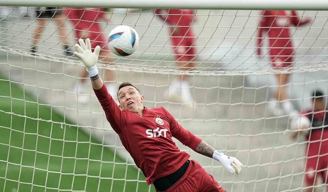Galatasaray, Antalyaspor maçı hazırlıklarını tamamladı